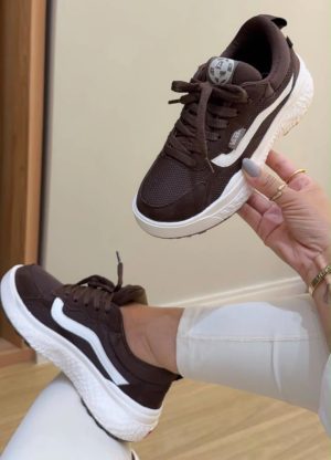 Vans VR café