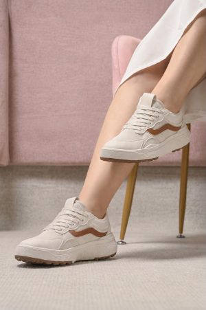 Vans VR off com marrom