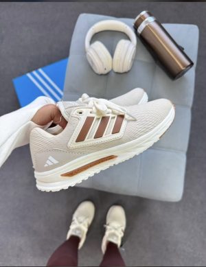 Adidas Boss nude